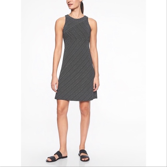 Athleta Santorini Dress in Black/White Stripe